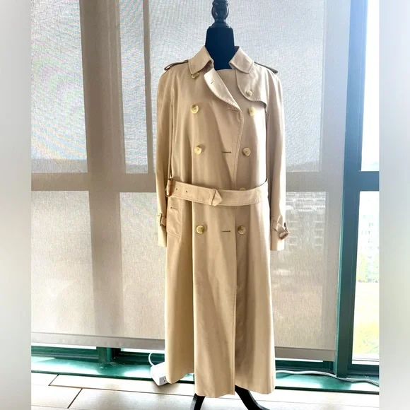 Vintage Burberry Trench Coat - Picture 2 of 16